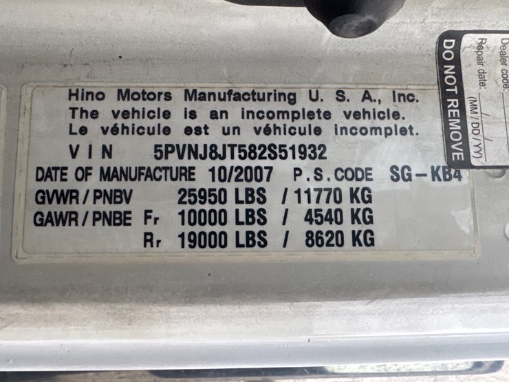 #140-•-2008-hino-snap-on-box-truck-image-10