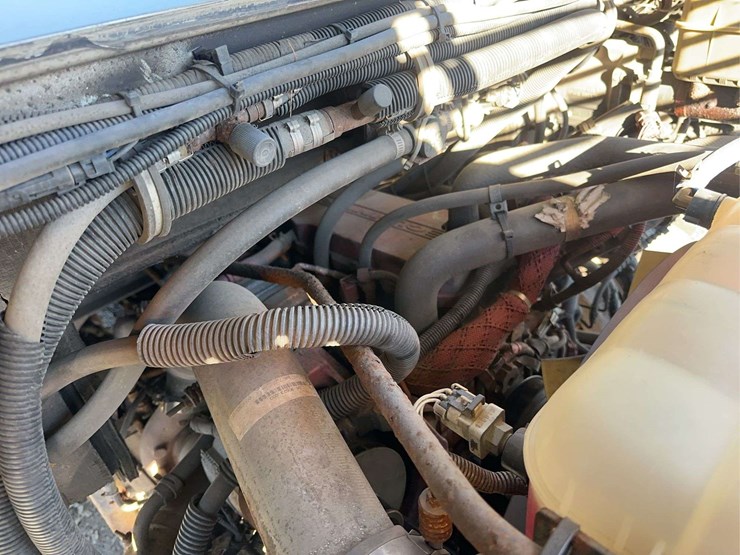 2008-freightliner-mt45-image-17