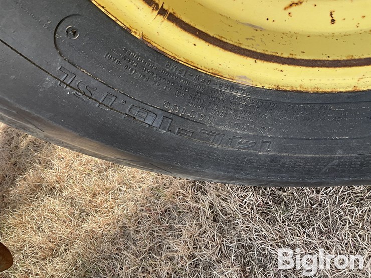 blu-jet-pivot-track-closer-image-20