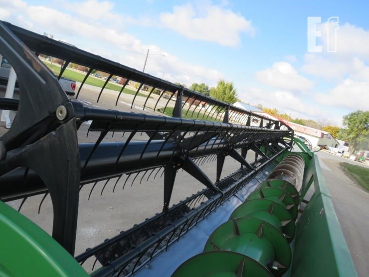 2005-john-deere-630f-image-11