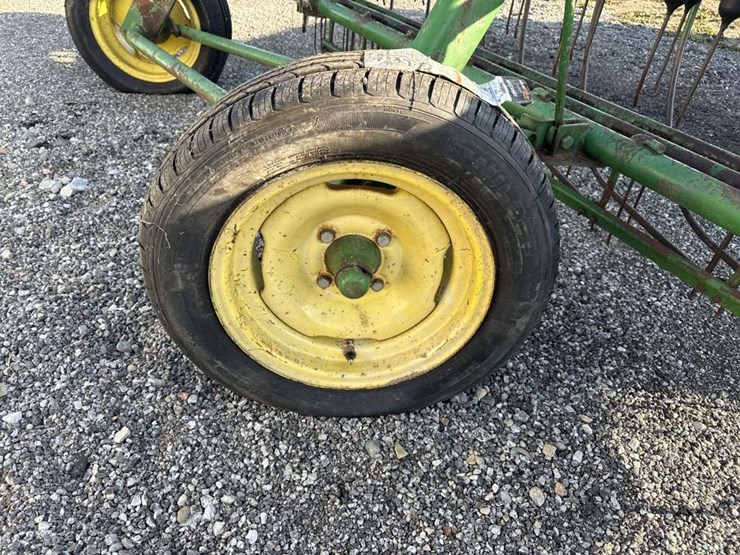 john-deere-672-image-12