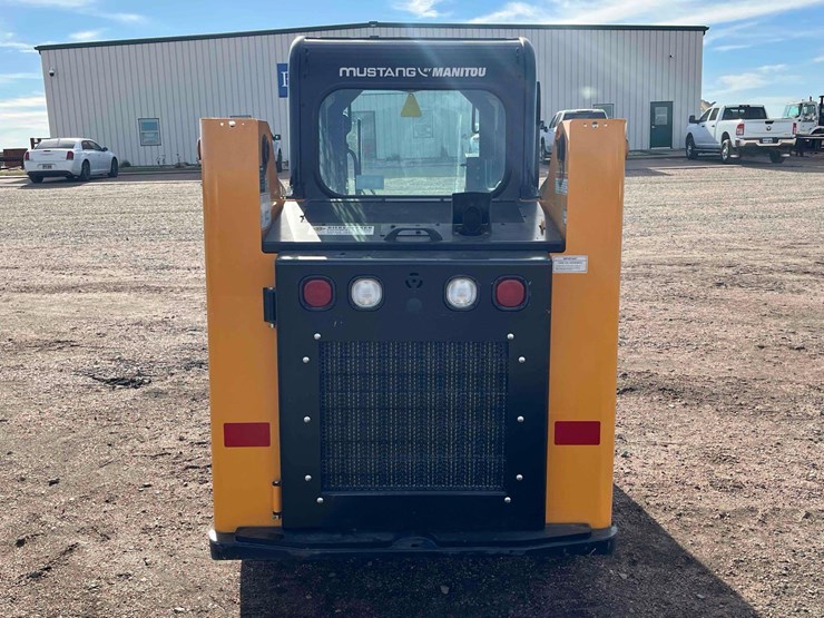 2019-mustang-1350r-image-6