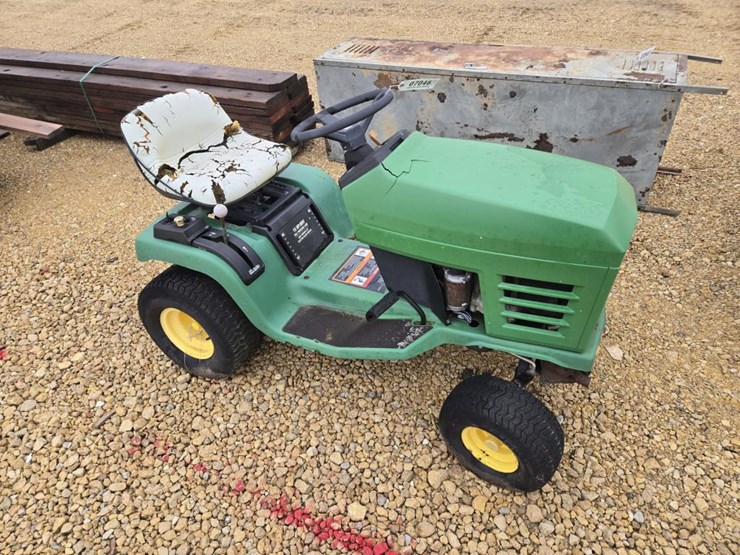 john-deere-140-image-1