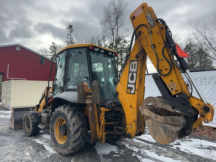 2015-jcb-3cx-image-7