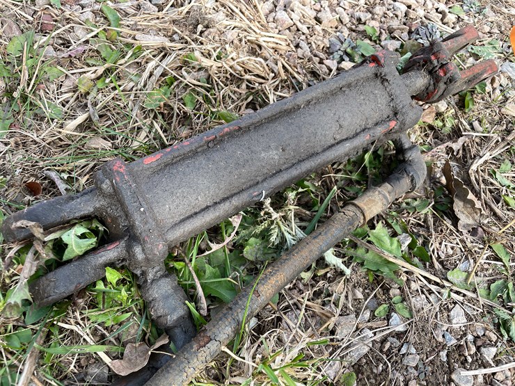 #3134-•-hydraulic-ram-image-8