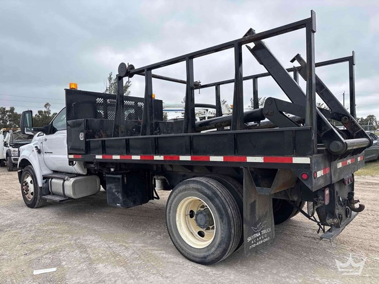 2019-ford-f750-image-4