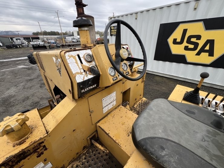 1999-john-deere-80-image-22