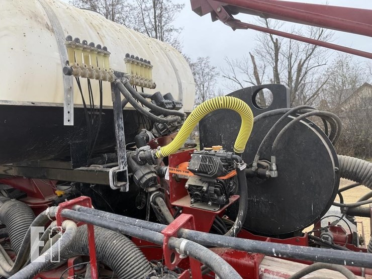 case-ih-1250-image-14