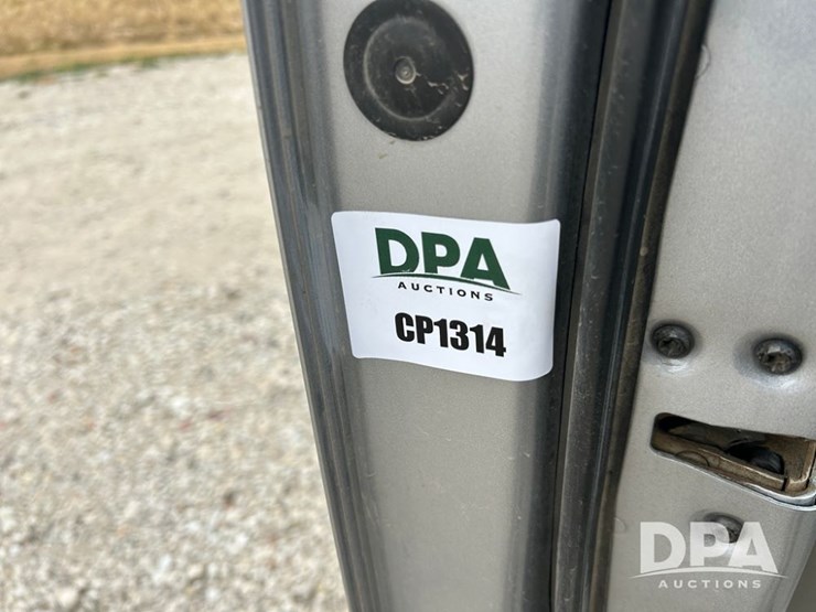 2020-ford-f150-xlt-image-41