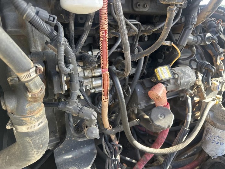 2015-jlg-g6-42a-image-41