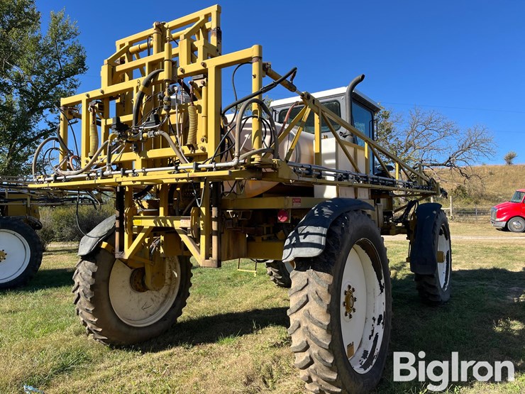 ag-chem-rogator-664-image-5