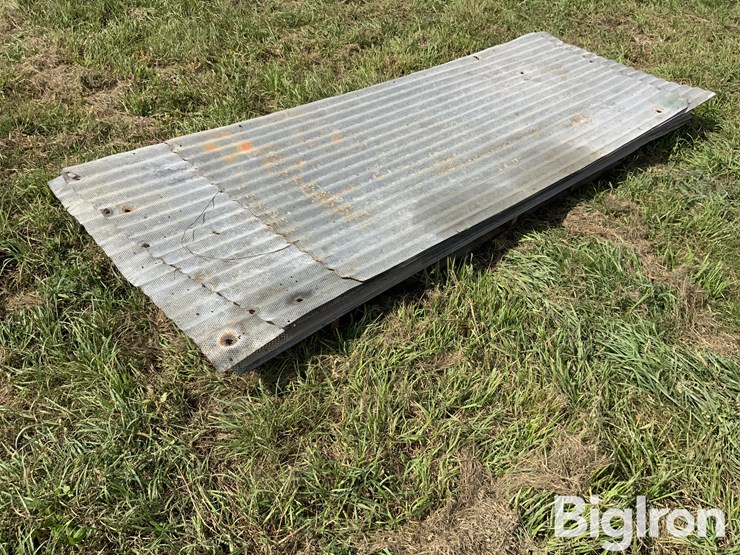 perforated-grain-bin-flooring-image-3