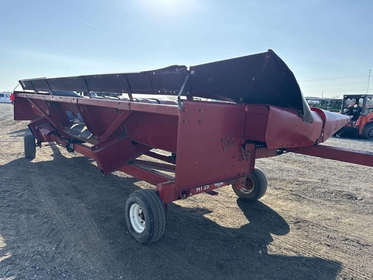 case-ih-1083-image-4