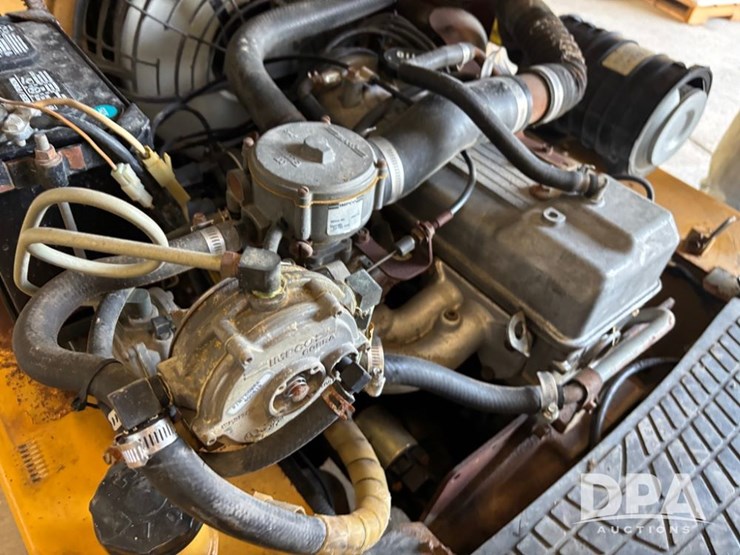 cat-forklift-(dr12686-unit-86425)-image-25