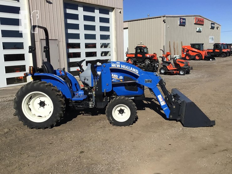 2017-new-holland-workmaster-40-image-3