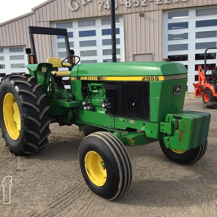 1989 JOHN DEERE 2955