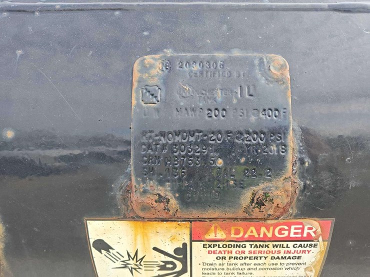 2017-ford-f550-image-16