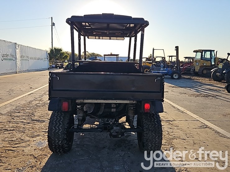 2019-club-car-carryall-1700-image-27