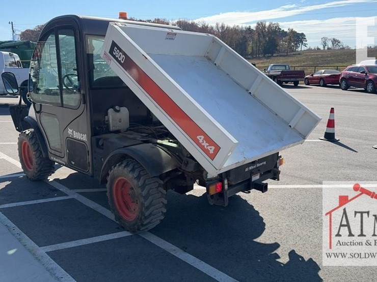 bobcat-toolcat-5600-image-5
