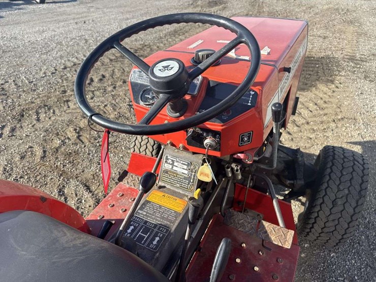 massey-ferguson-1010-image-10