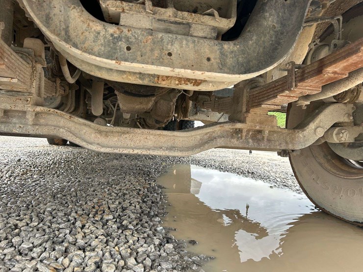 2000-ford-f650-image-27