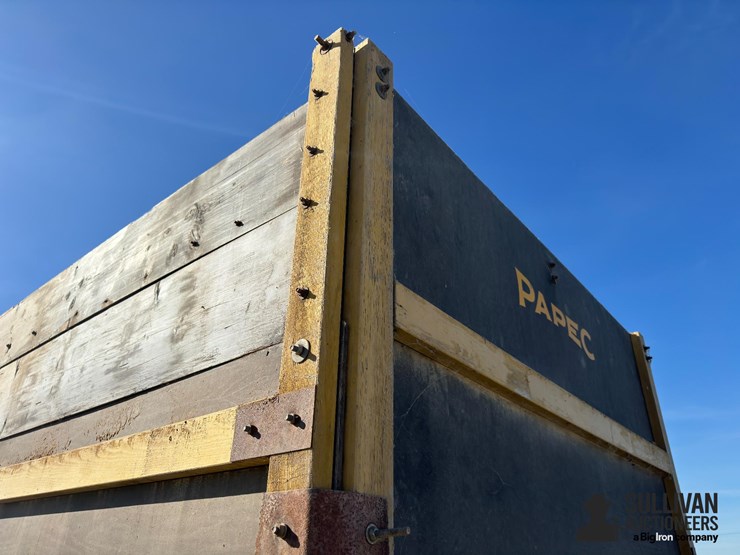 papec-14-forage-wagon-on-knowles-running-gear-image-14