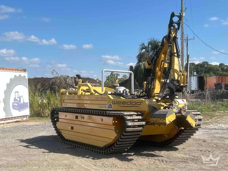 2019-berky-weedo-amphi-king-6450-amphibious-workboat-image-4