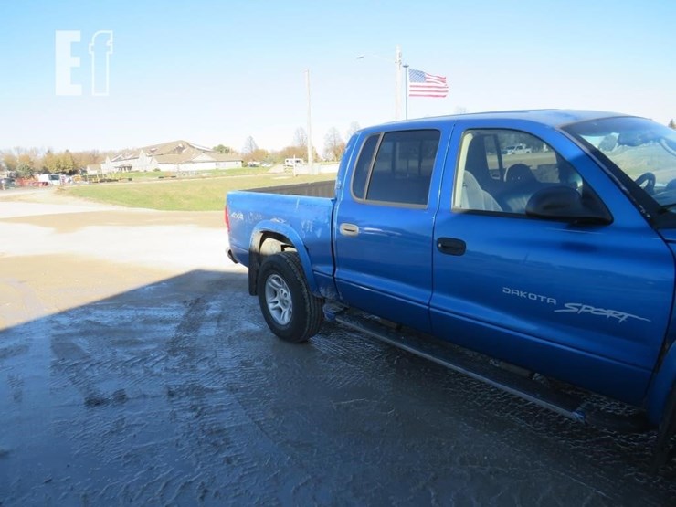 2001-dodge-dakota-sport-image-4