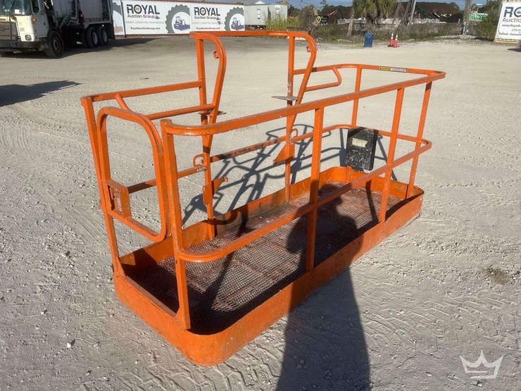 72in-forklift-safety-basket-image-4