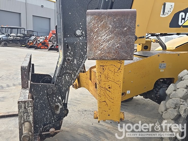 2019-caterpillar-tl1255d-image-19