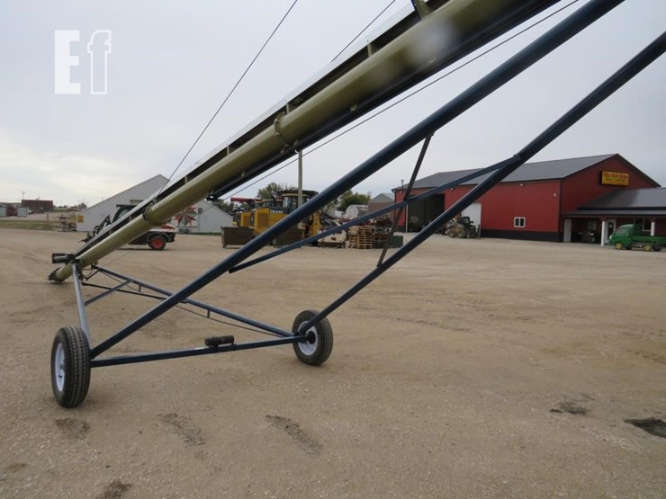 harvest-international-t1052-image-6