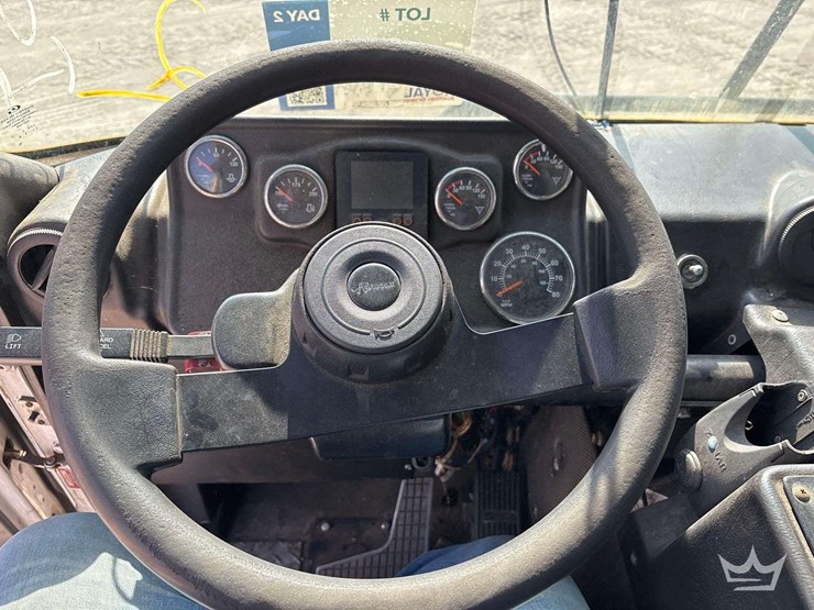 2017-autocar-xpeditor-image-21