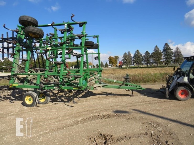 2008-john-deere-2210-image-2