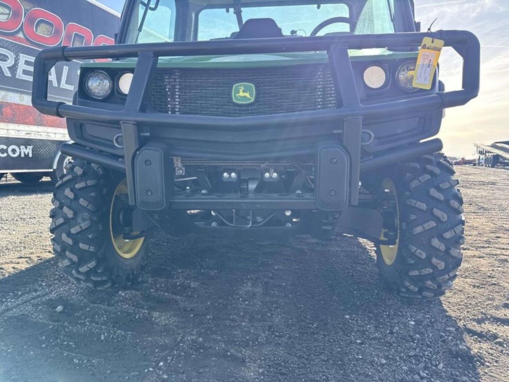 2020-john-deere-2020-image-8