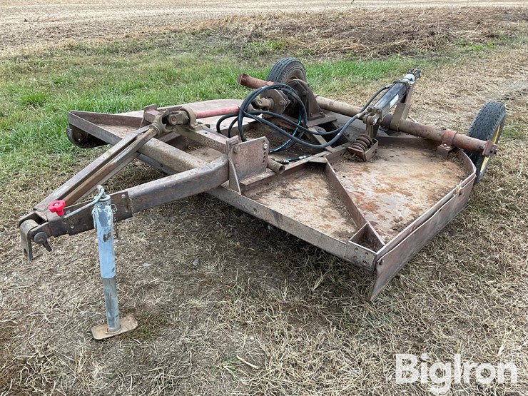 bush-hog-7'-rotary-shredder-image-1