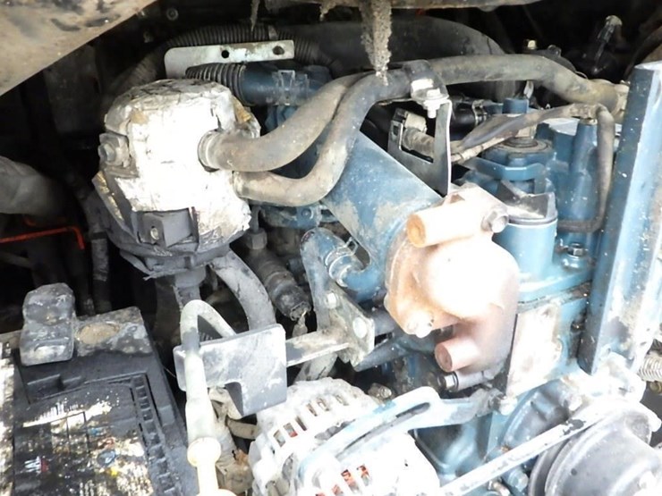 kubota-ssv65-image-16