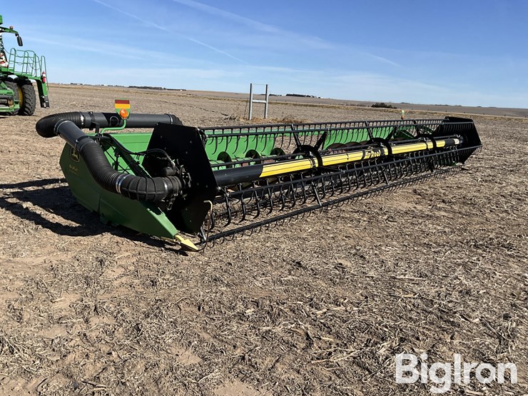 2004-john-deere-630f-image-3