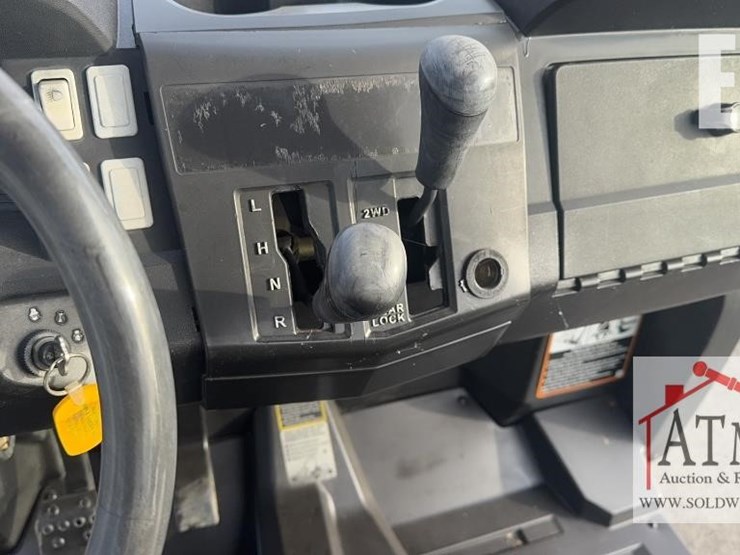 john-deere-gator-xuv-550-s4-image-13