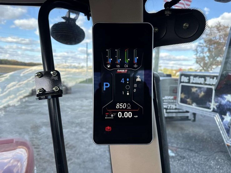 2020-case-ih-420-image-22