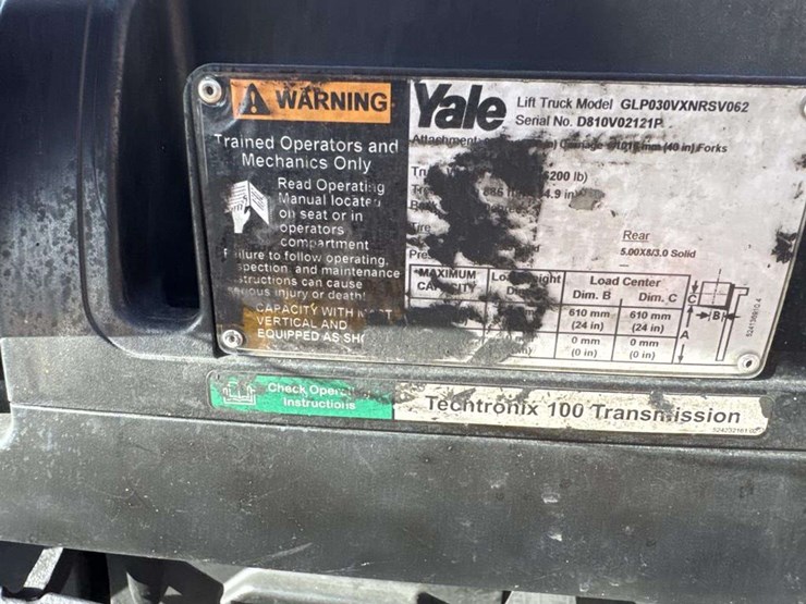 2016-yale-fork-lift-image-16