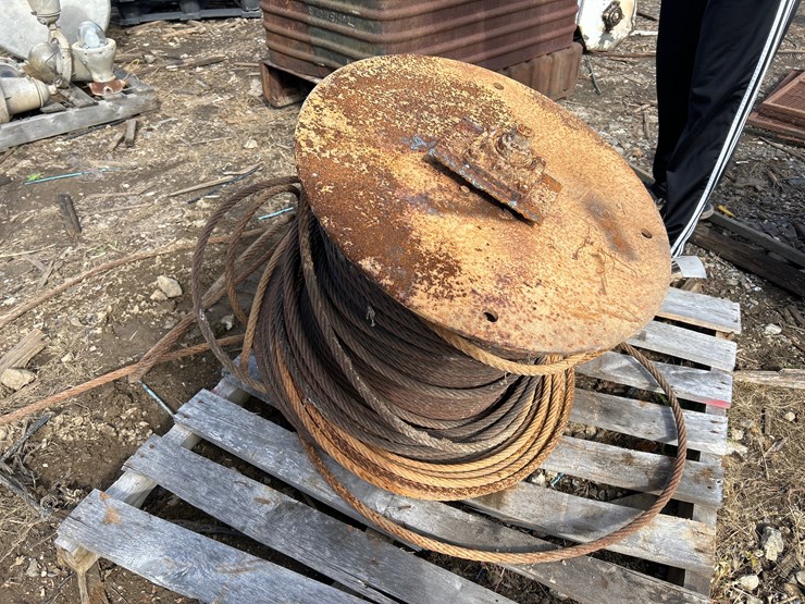 #121-•-steel-cable-&-reel-image-2