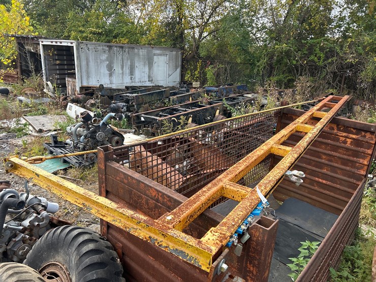 #112-•-approx-14’-jib-arm-image-2