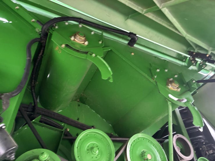 2013-john-deere-s670-image-84