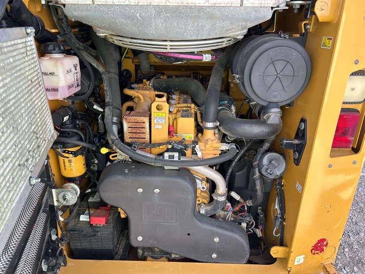 2021-caterpillar-289d3-compact-track-loader-skid-steer-image-9