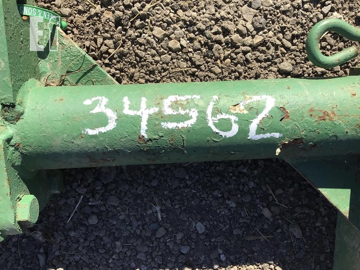 unknown-quick-hitch-cat:2-image-4