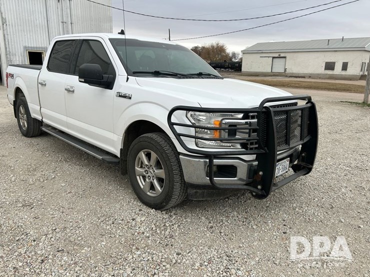 2019-ford-f150-xlt-image-9
