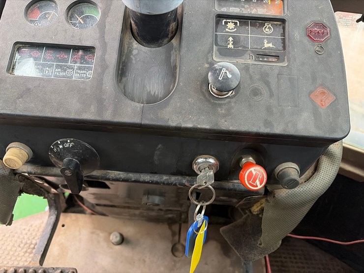 john-deere-8450-image-32