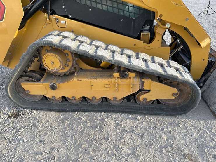 2021-caterpillar-289d3-image-22