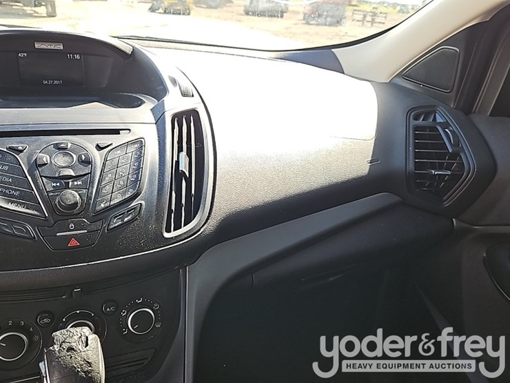 2016-ford-escape-image-23