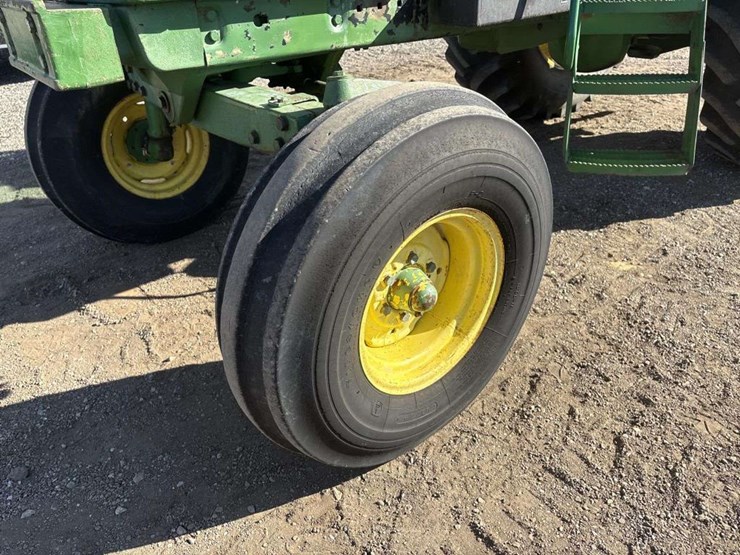 john-deere-4430-image-7